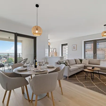 Zilt- Stijlvol Met Panoramisch Zicht Apartament
